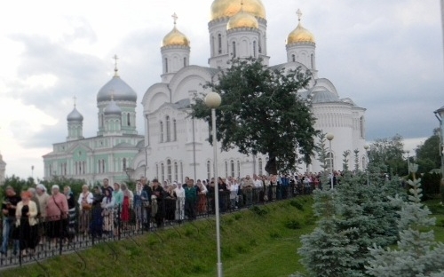 Крестный ход по Святой канавке