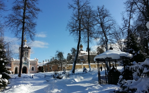 Предтеченский скит. Солнечный зимний день